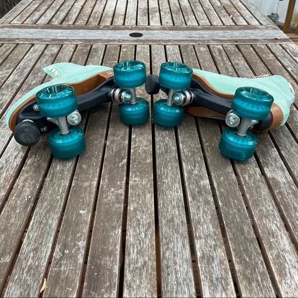 Moxi Lolly Floss Roller Skates Size 8 - Picture 8 of 15